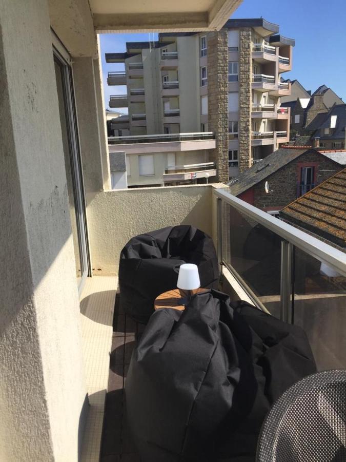 Appartement Les Pieds Dans L'Eau - Residence Sur La Plage Saint-Malo Buitenkant foto