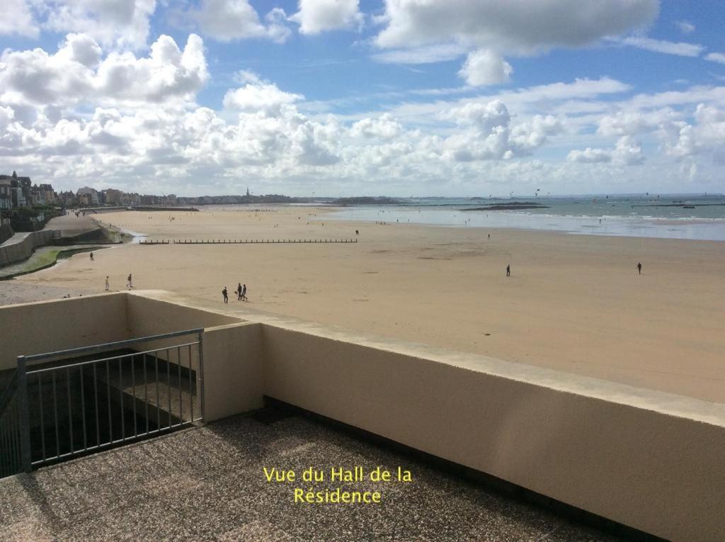 Appartement Les Pieds Dans L'Eau - Residence Sur La Plage Saint-Malo Buitenkant foto
